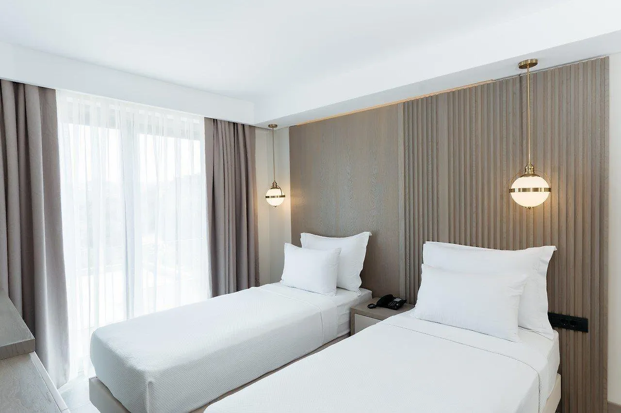 Astrid Hotel 古穆斯卢克