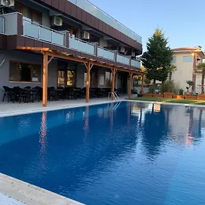  Hotel Akcayzeytin